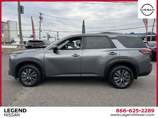 Used 2024 Nissan Pathfinder S w/ Cargo Package AWD/4WD image 5