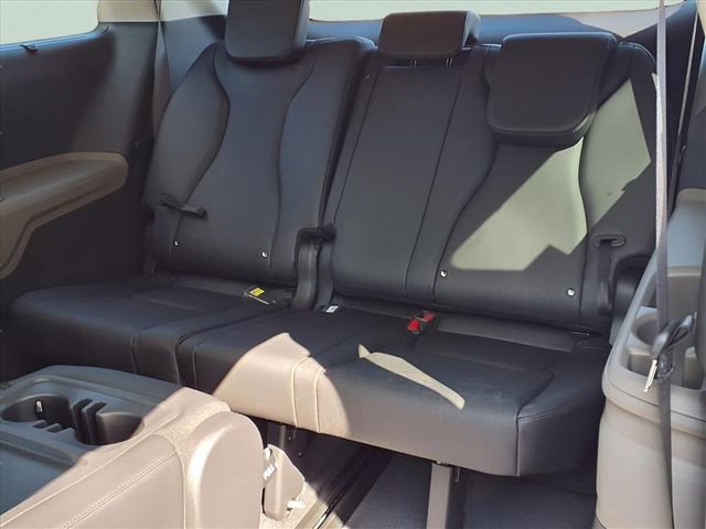 New 2026 Kia Carnival SX FWD image 25