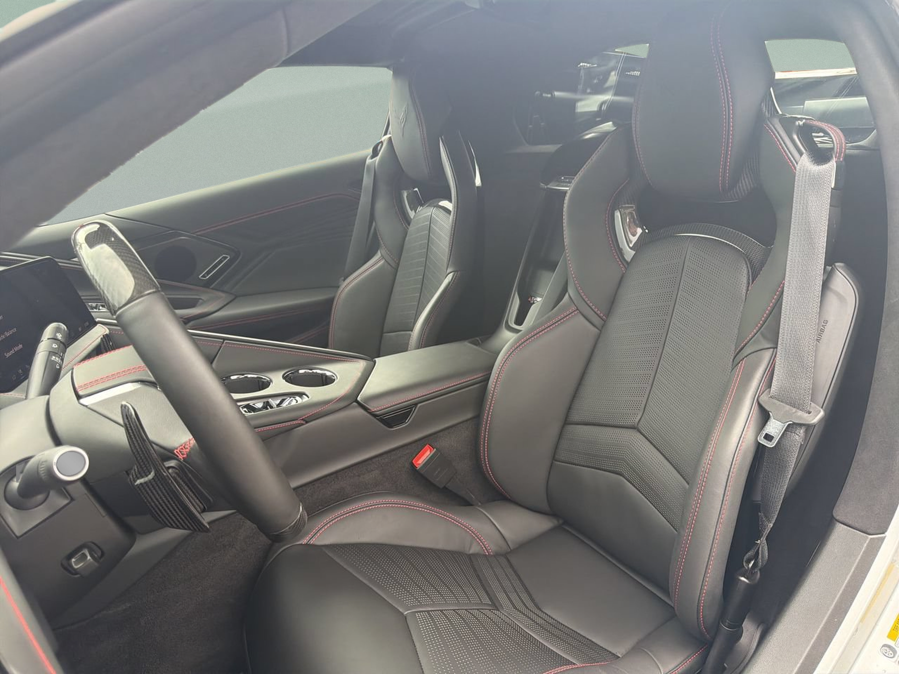 Used 2026 Chevrolet Corvette Z06 RWD image 18