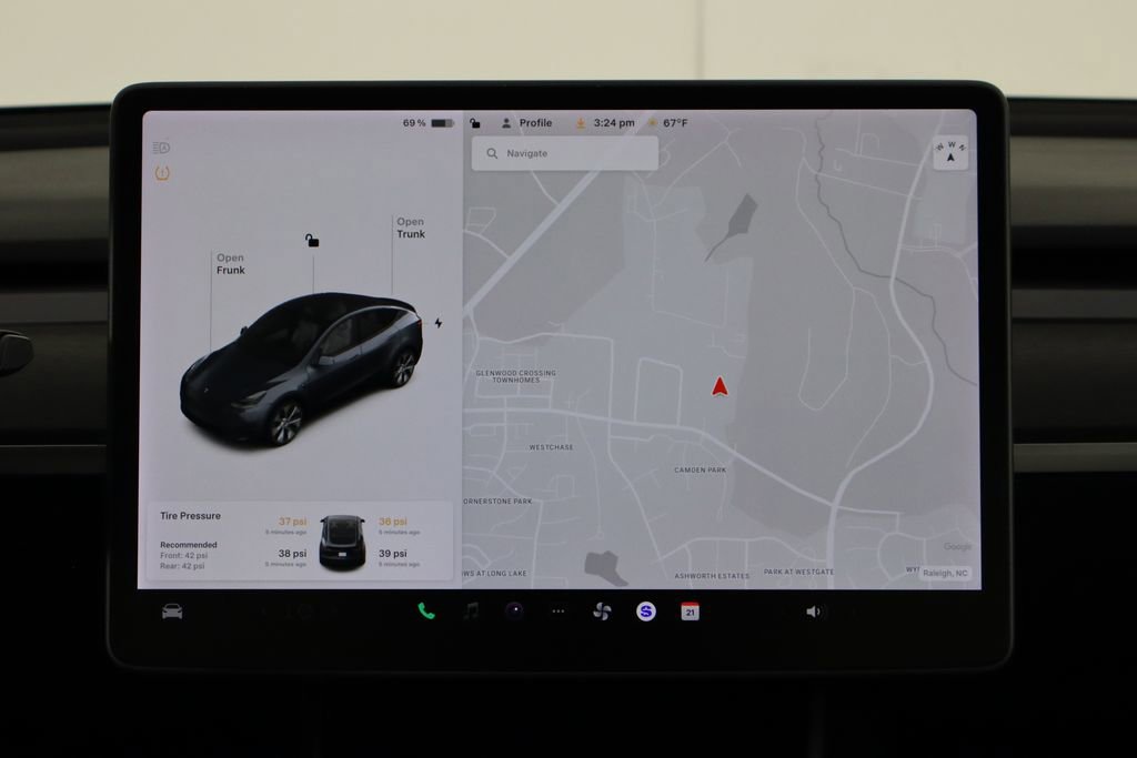 Used 2020 Tesla Model Y Performance image 23