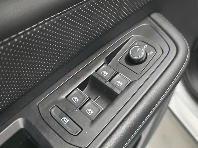 Used 2025 Volkswagen Atlas SEL AWD/4WD image 12