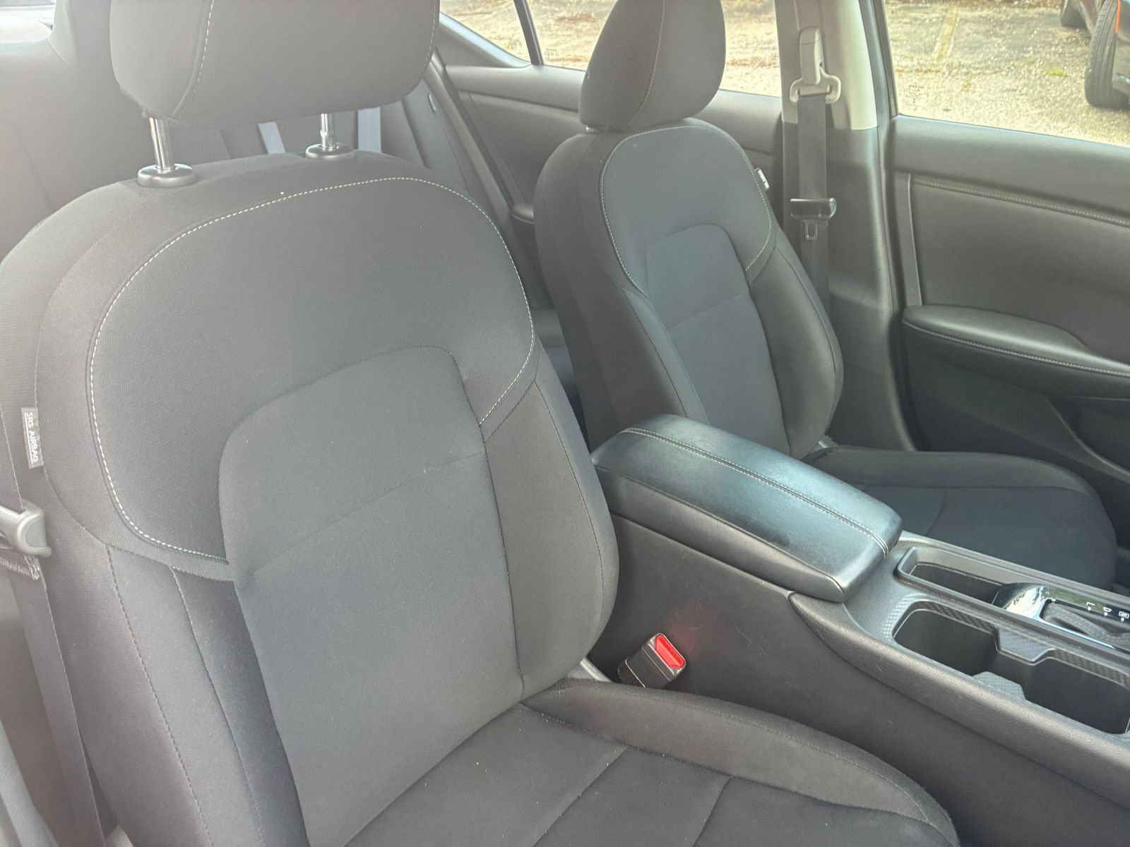 Used 2025 Nissan Sentra S FWD image 31