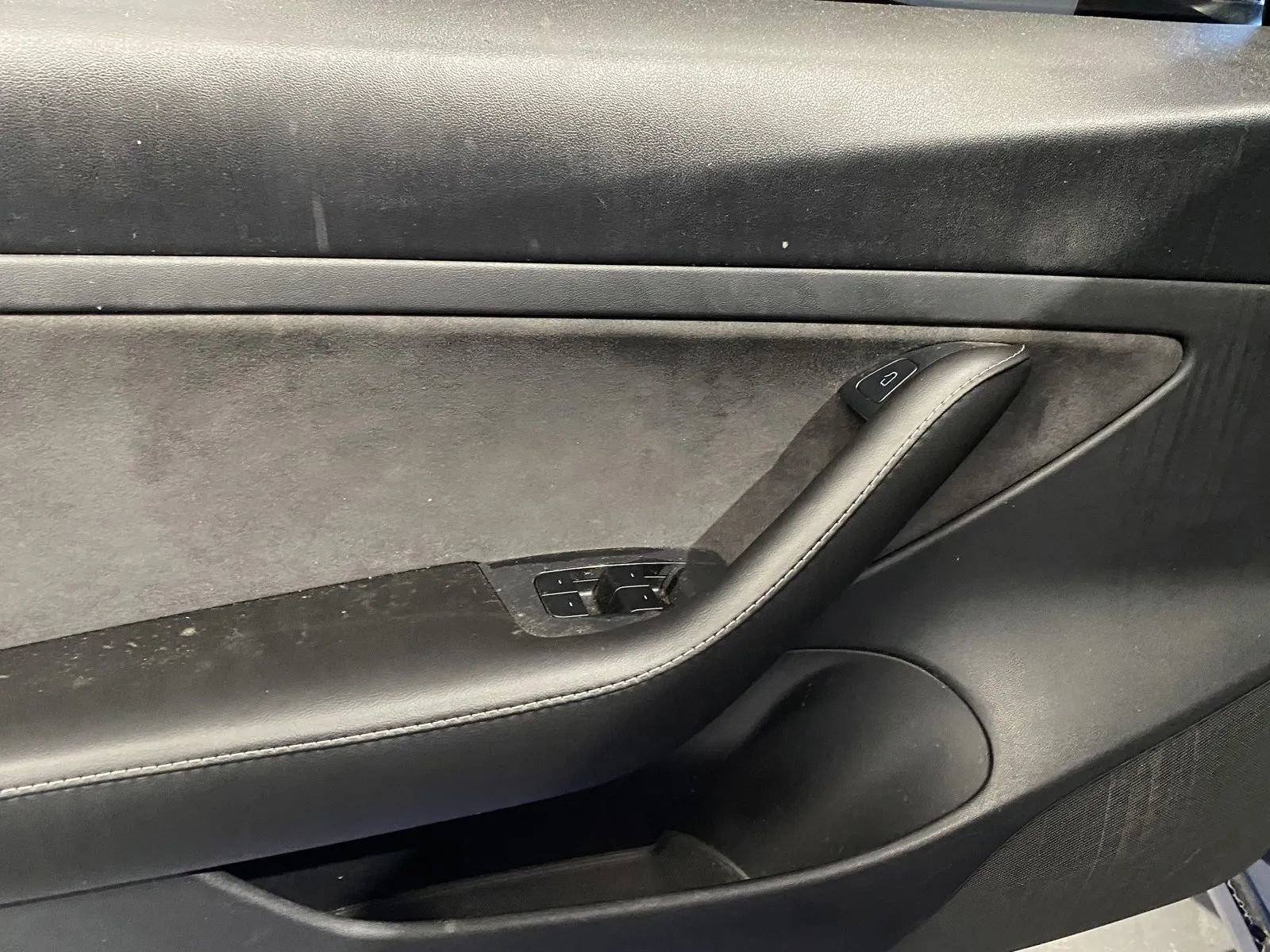 Used 2021 Tesla Model 3 Standard Range Plus RWD image 12