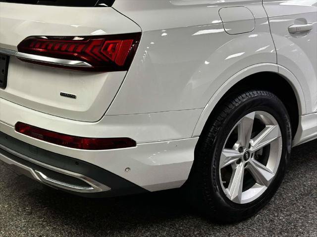 Used 2023 Audi Q7 2.0T Premium w/ Convenience Package AWD/4WD image 10