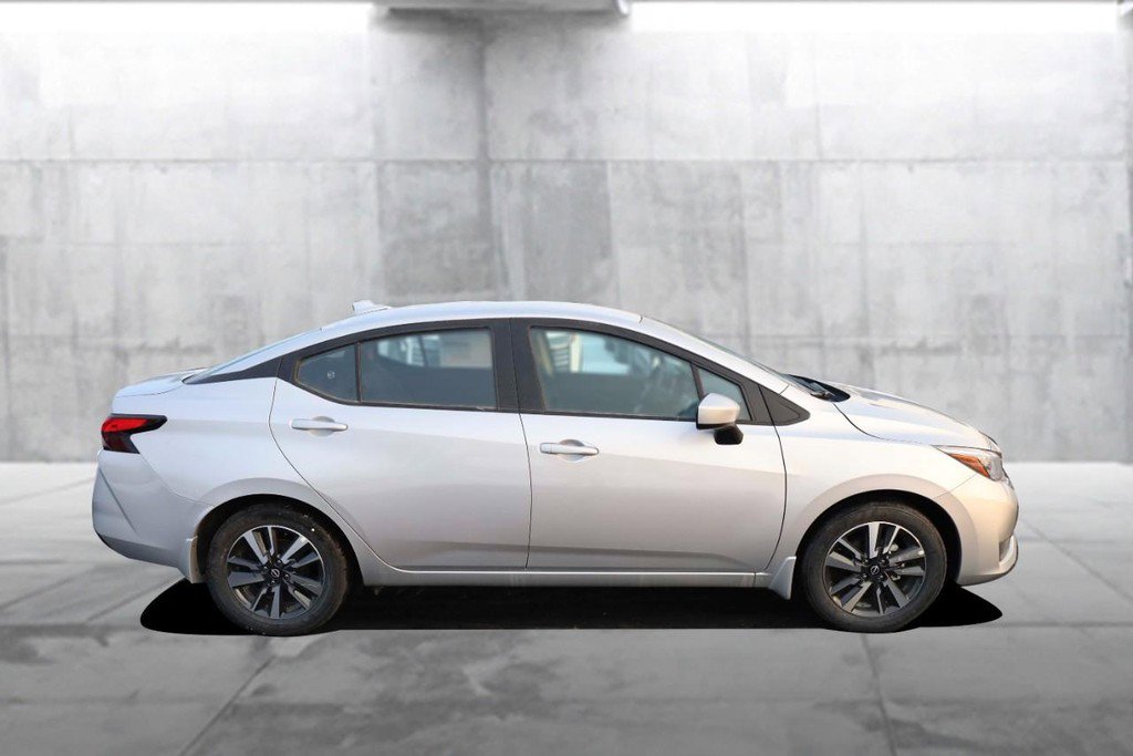 New 2025 Nissan Versa SV w/ Trunk Package FWD image 5