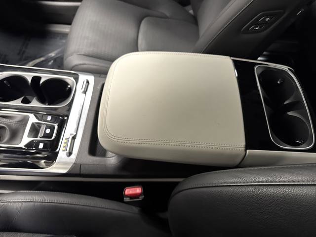 Used 2024 Kia Carnival SX Prestige image 21