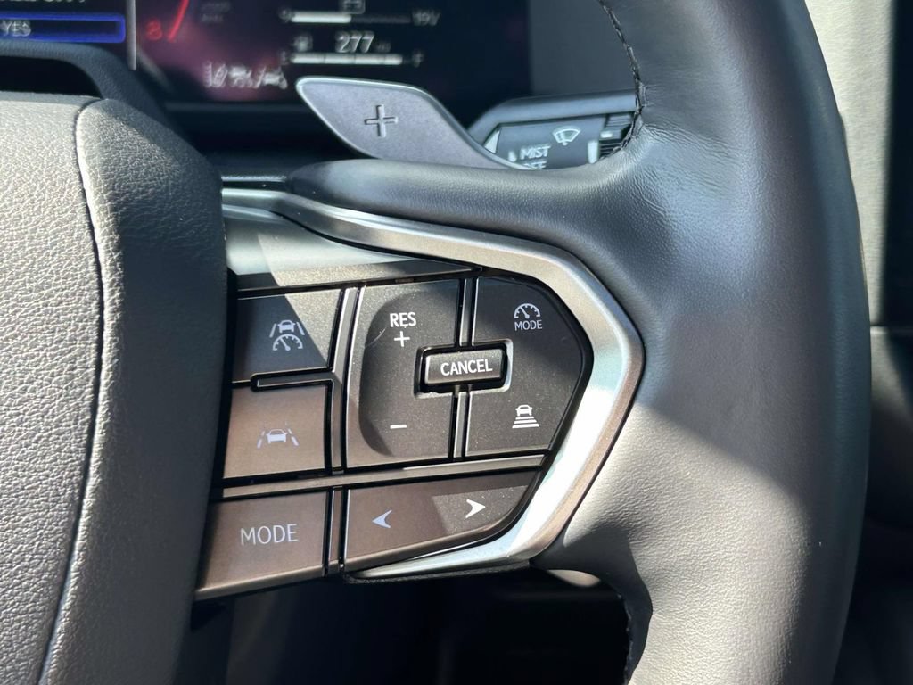 Used 2024 Lexus GX 550 AWD/4WD image 25