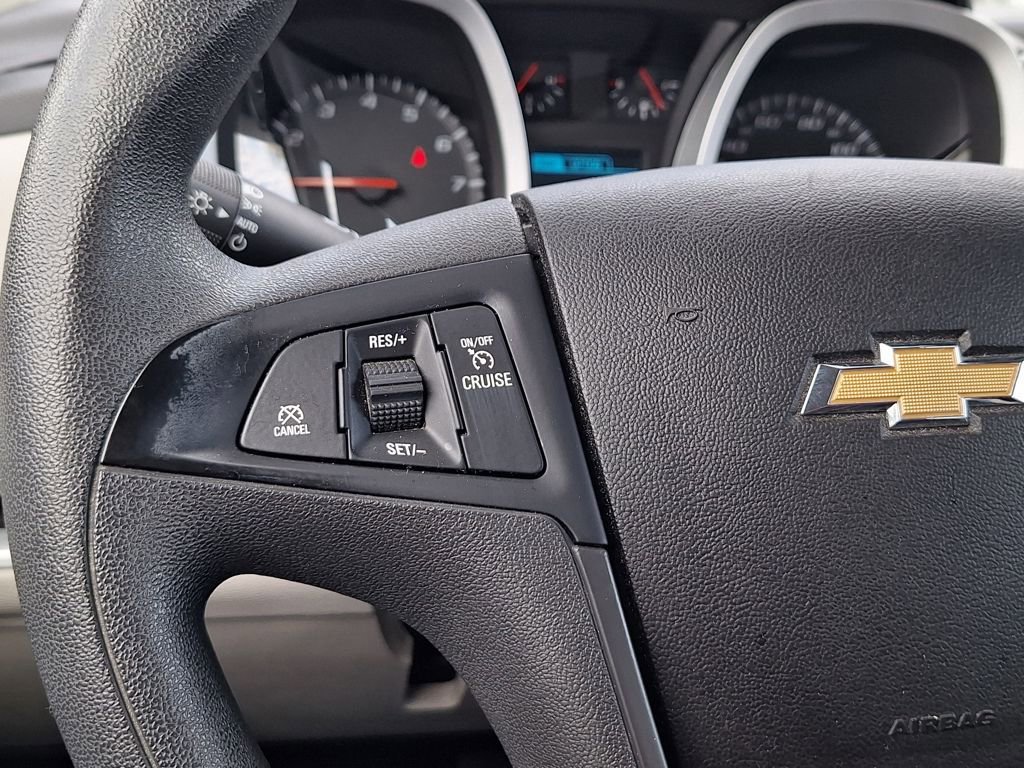 Used 2017 Chevrolet Equinox LS image 16