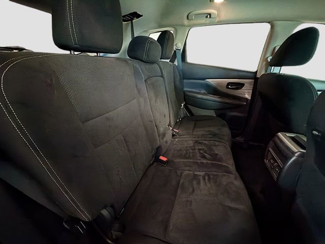Used 2017 Nissan Murano S image 27