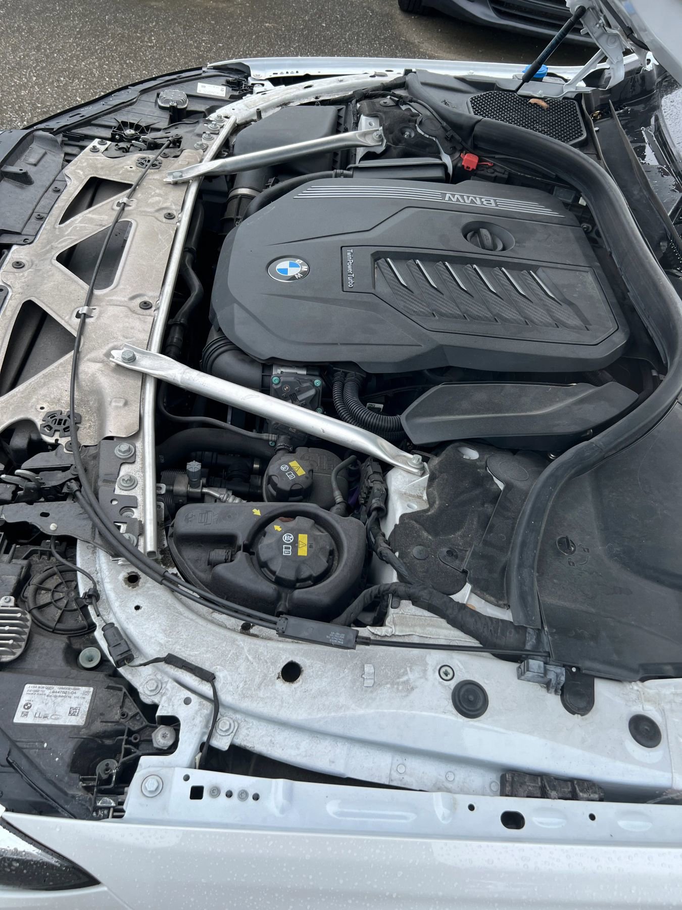 Used 2022 BMW 740i image 25