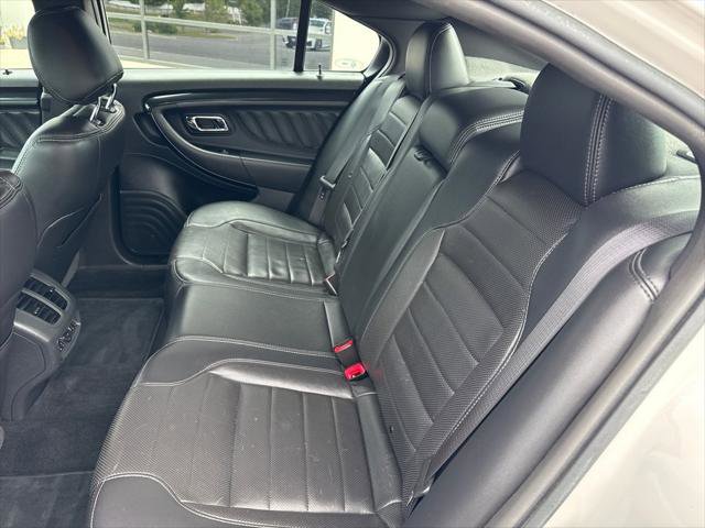 Used 2013 Ford Taurus SHO AWD/4WD image 22