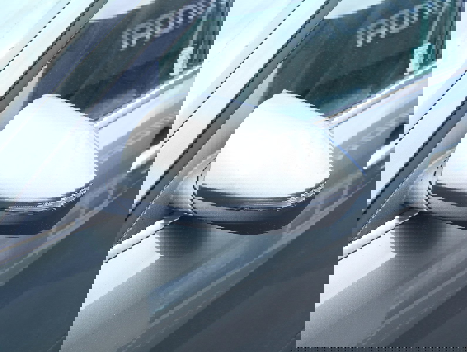 New 2025 Hyundai Elantra Limited image 12