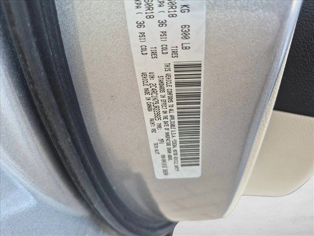 Used 2018 Chrysler Pacifica Limited w/ Advanced Safetytec Group FWD image 14