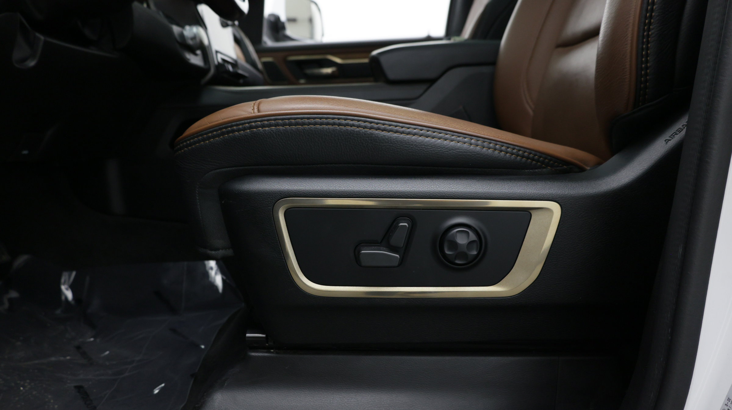 Used 2022 RAM 1500 Limited RWD image 17