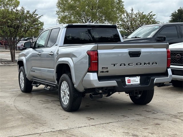 Certified 2025 Toyota Tacoma SR5 image 3