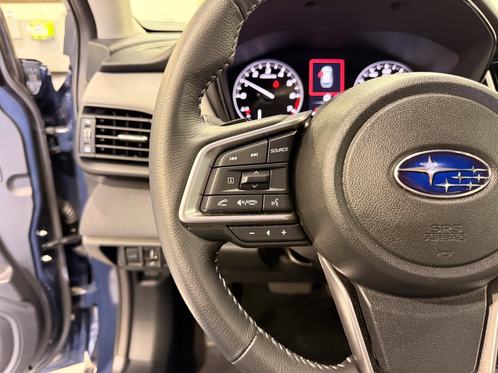 Used 2025 Subaru Outback Premium AWD/4WD image 13
