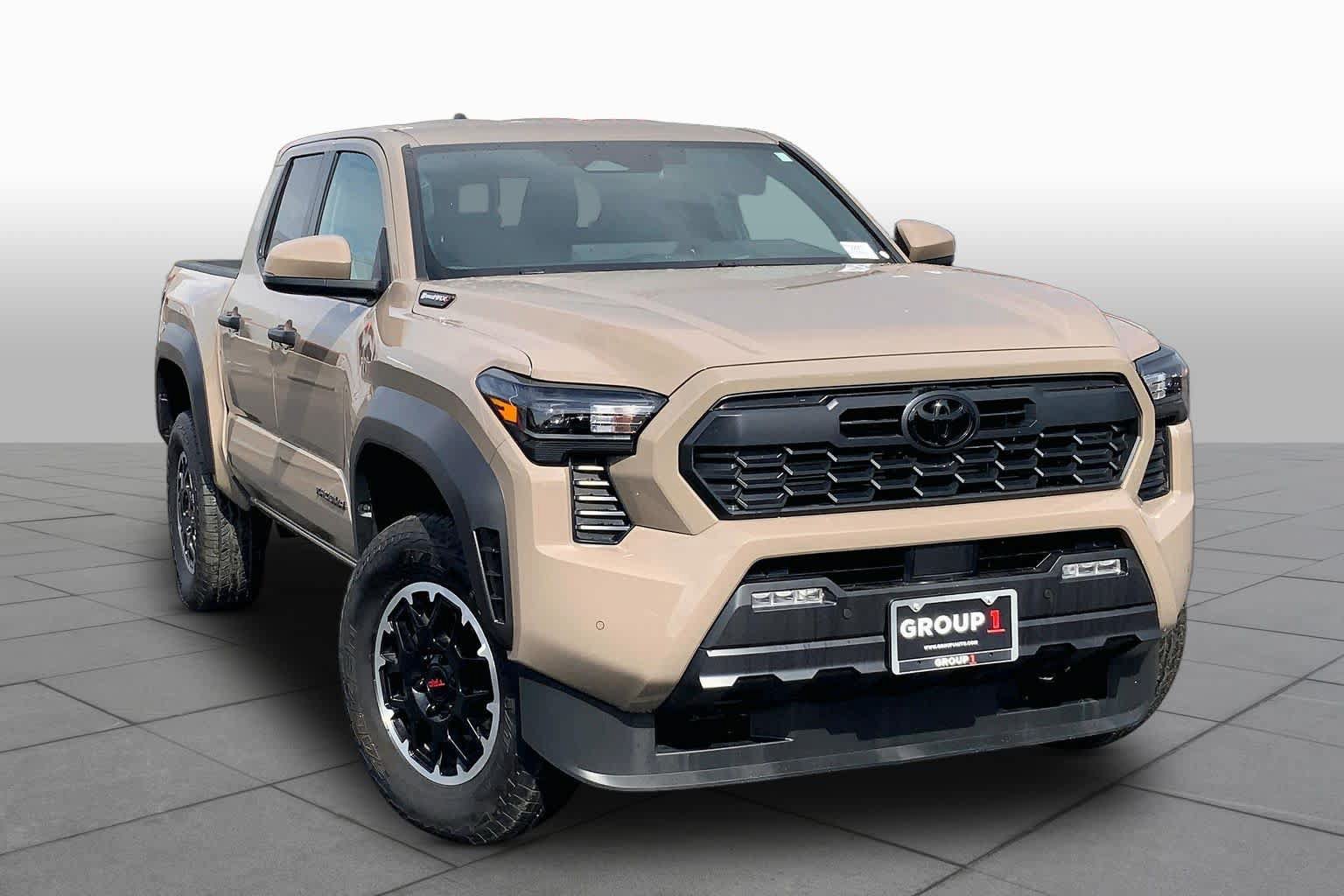 Used 2026 Toyota Tacoma TRD Off-Road w/ TRD Off Road Upgrade Package AWD/4WD image 3