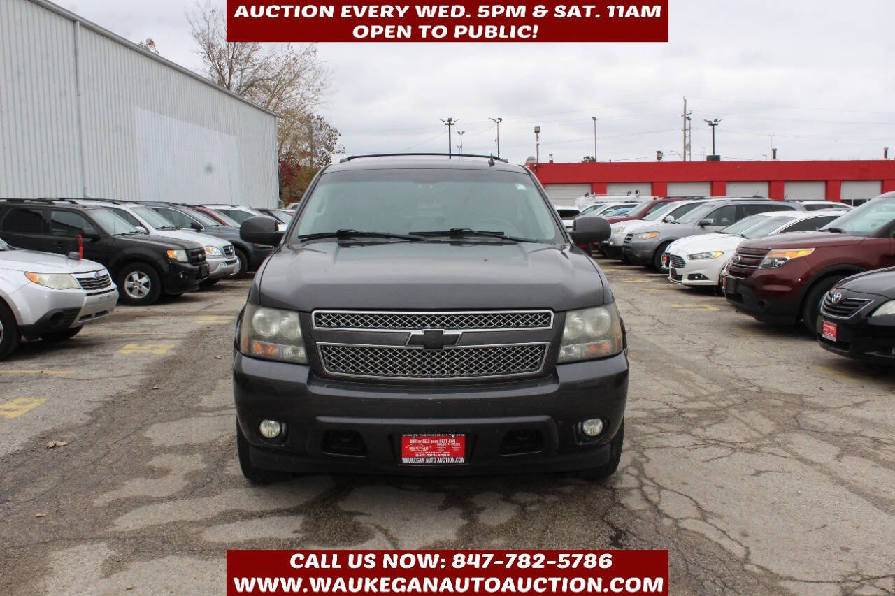 Used 2010 Chevrolet Suburban LT w/ Luxury Package image 2