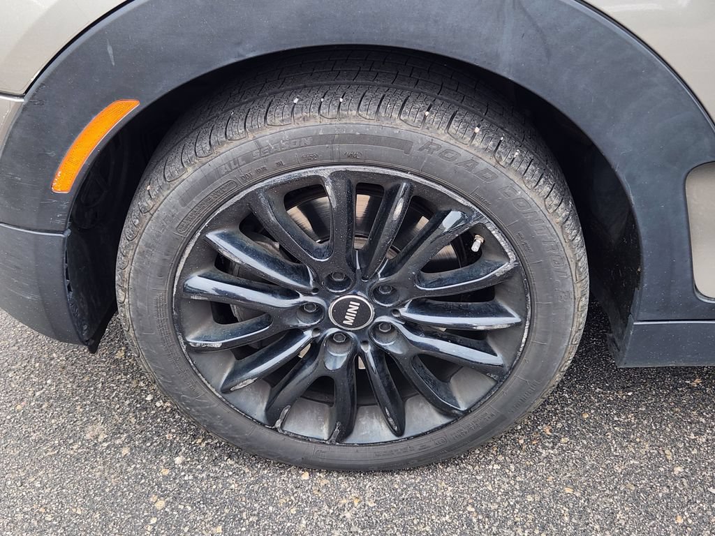 Used 2016 MINI Cooper Clubman S FWD image 9