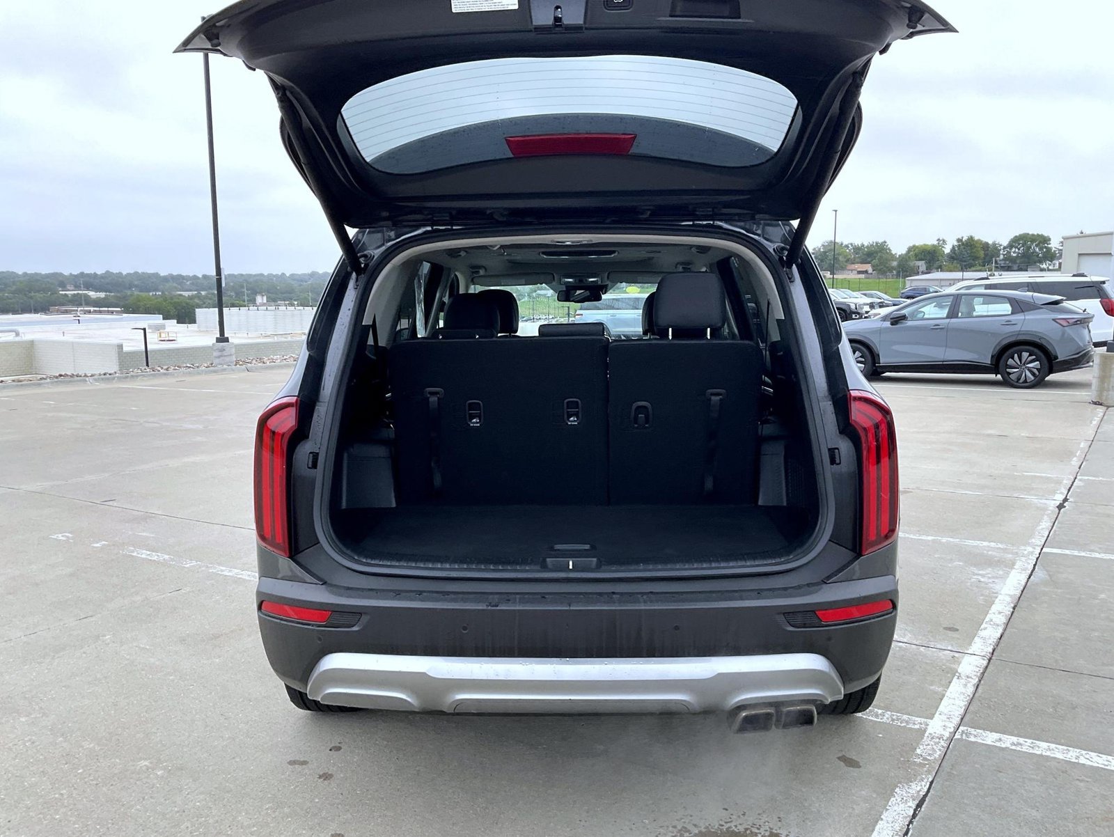 Used 2022 Kia Telluride EX w/ EX Premium Package AWD/4WD image 9
