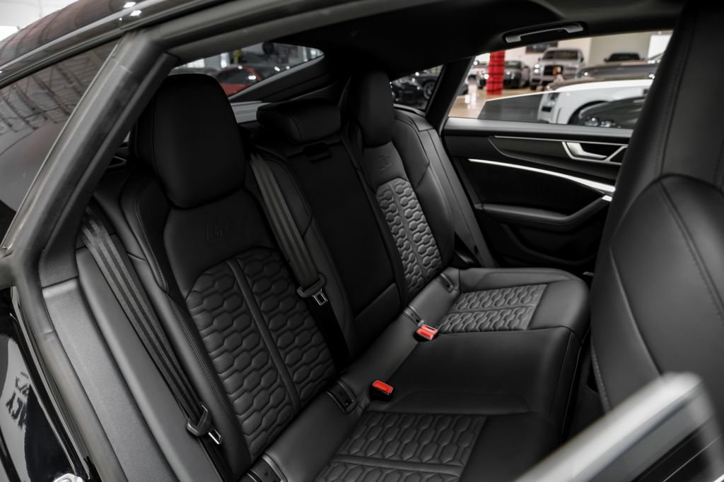 Used 2025 Audi RS 7 performance Sportback AWD/4WD image 36