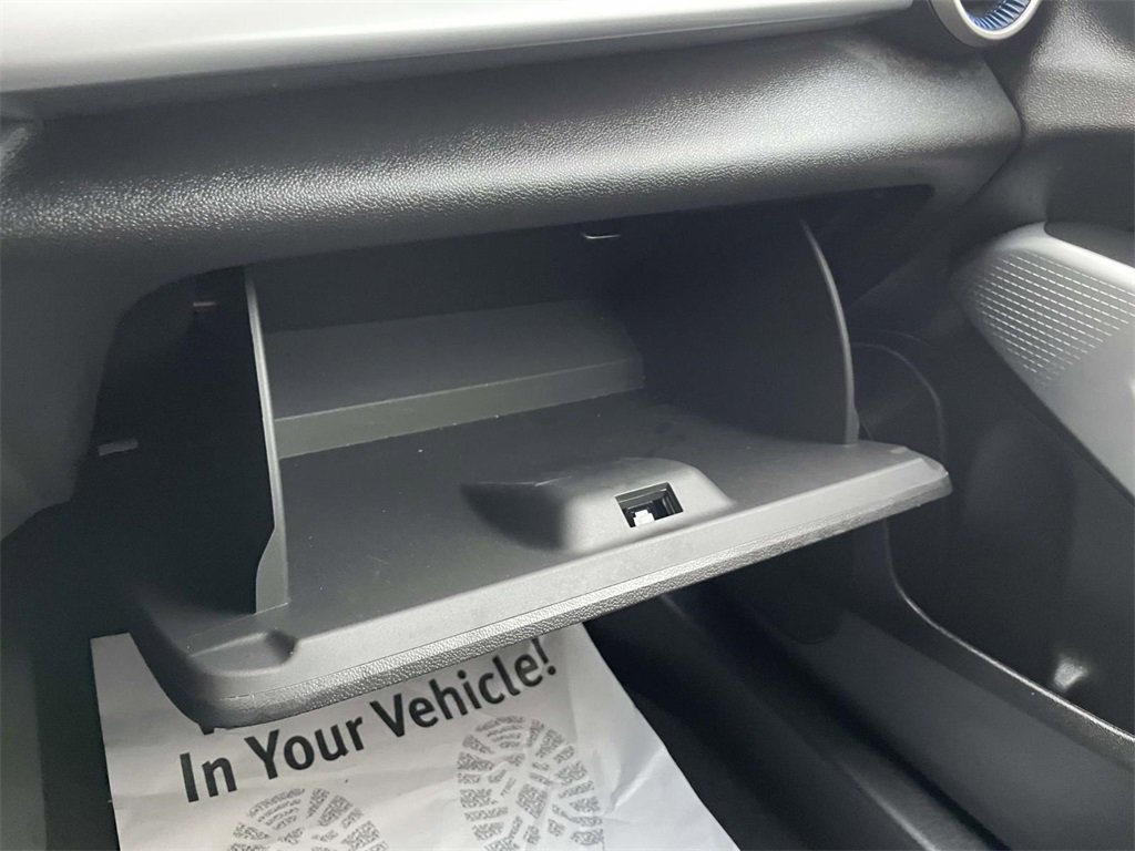 Used 2025 Chevrolet Trax LS w/ LS Convenience Package image 31