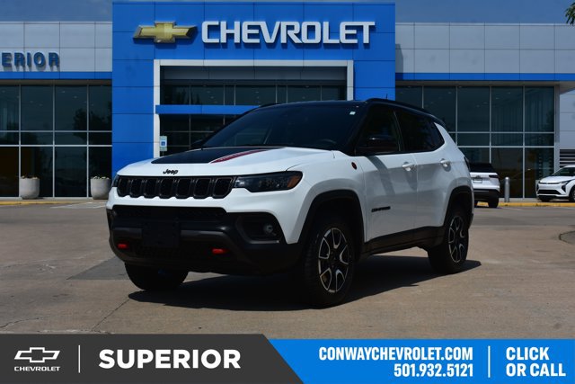 Used 2025 Jeep Compass Trailhawk
