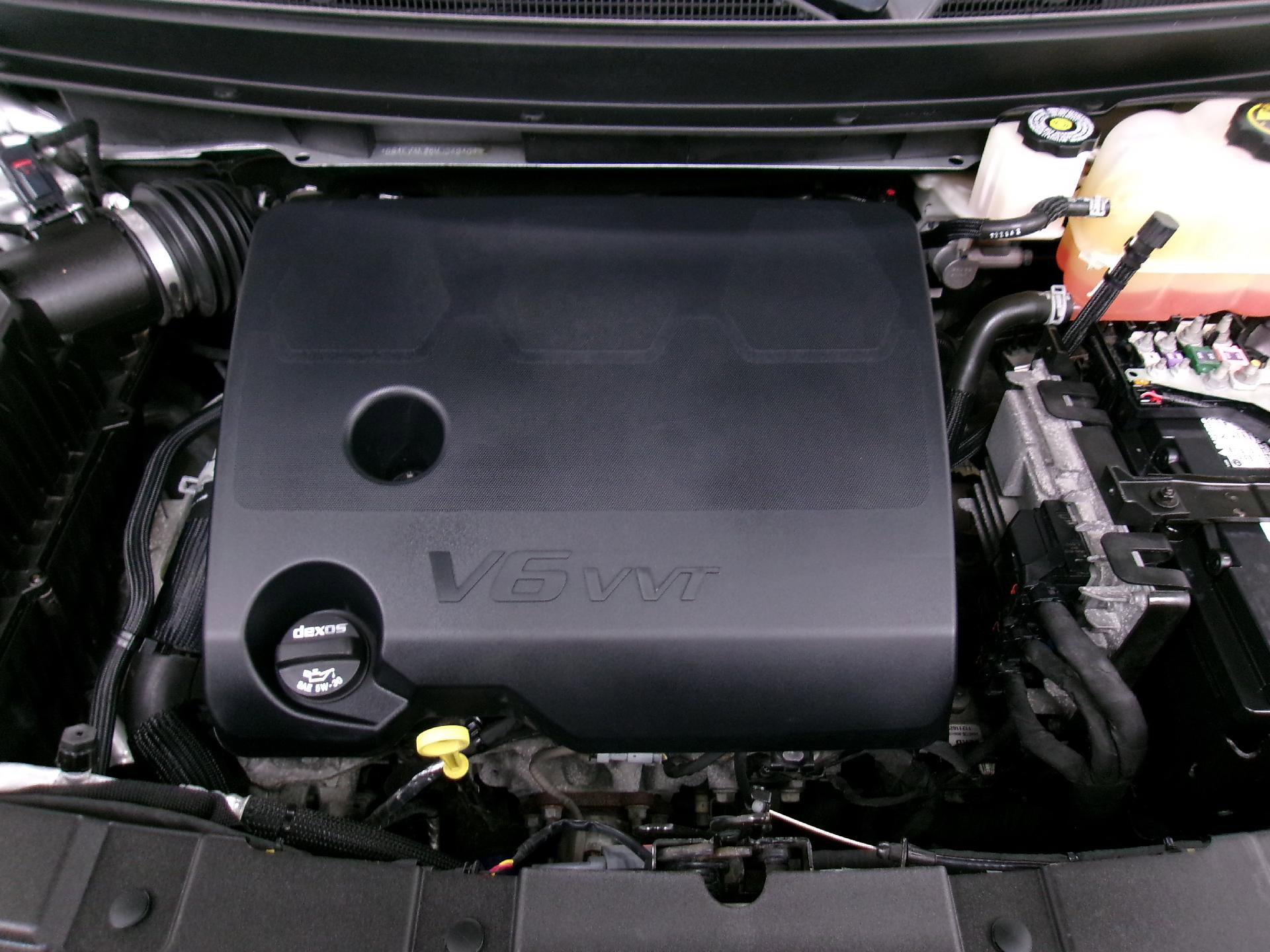 Used 2021 Buick Enclave Essence image 18