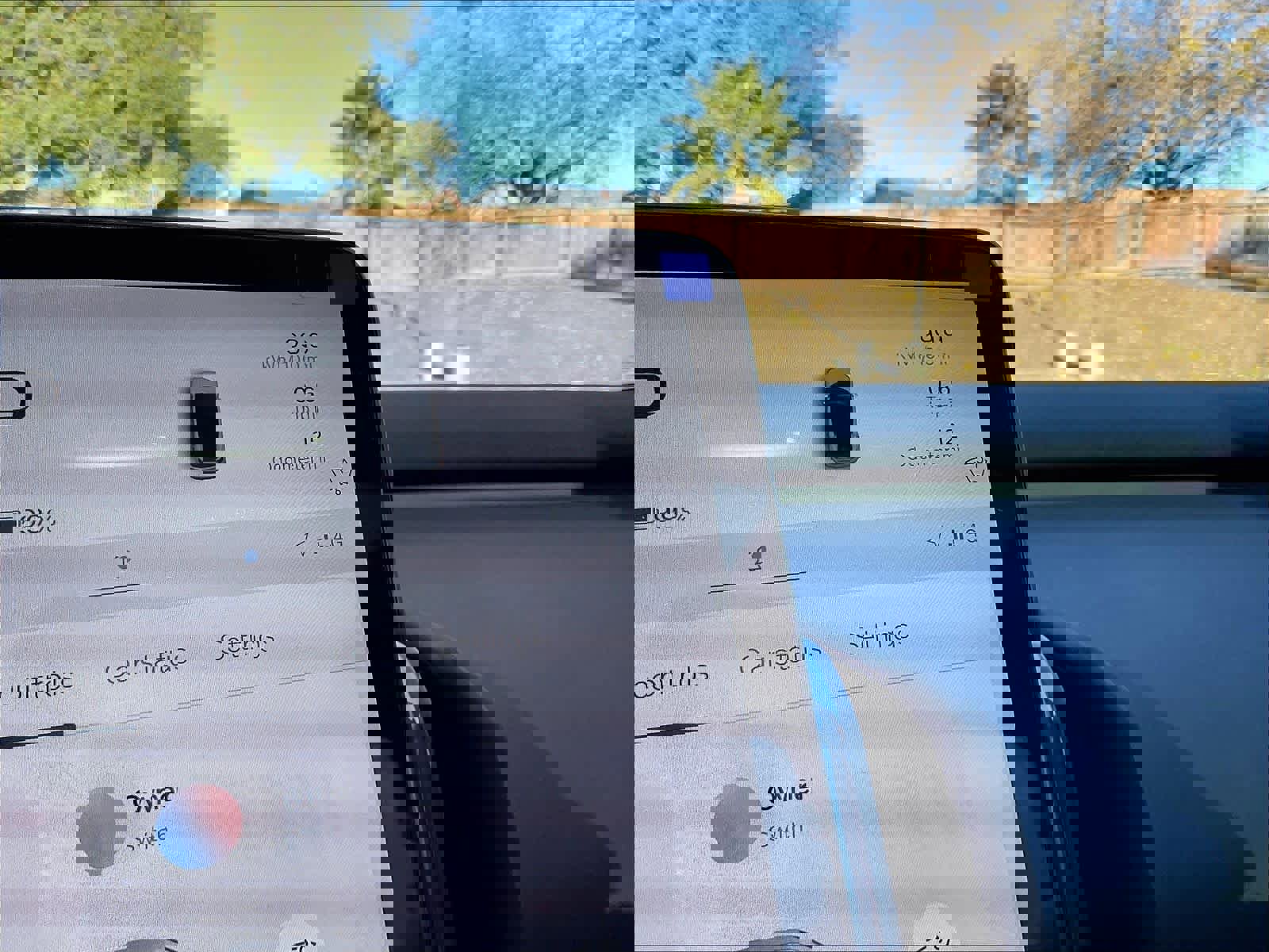 New 2026 Volvo EX30 Plus w/ Climate Package image 19