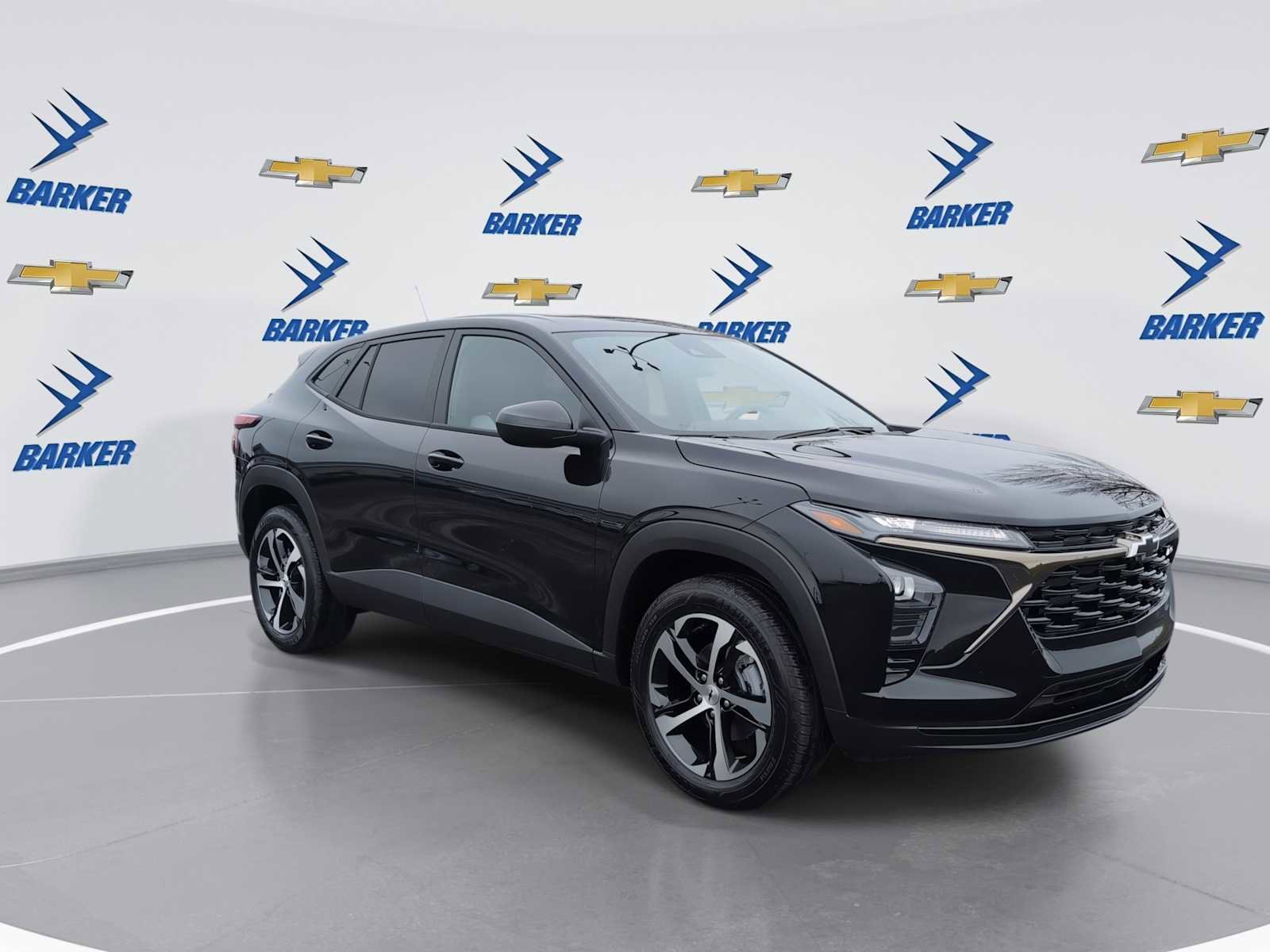 New 2026 Chevrolet Trax RS image 2