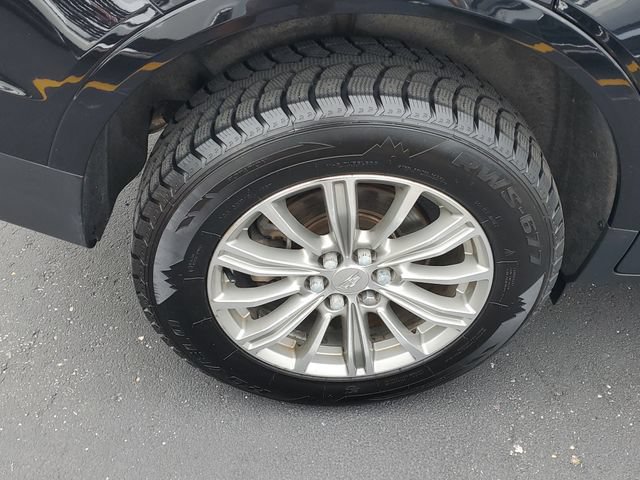 Certified 2018 Cadillac XT5 Luxury w/ Driver Awareness Package AWD/4WD image 5