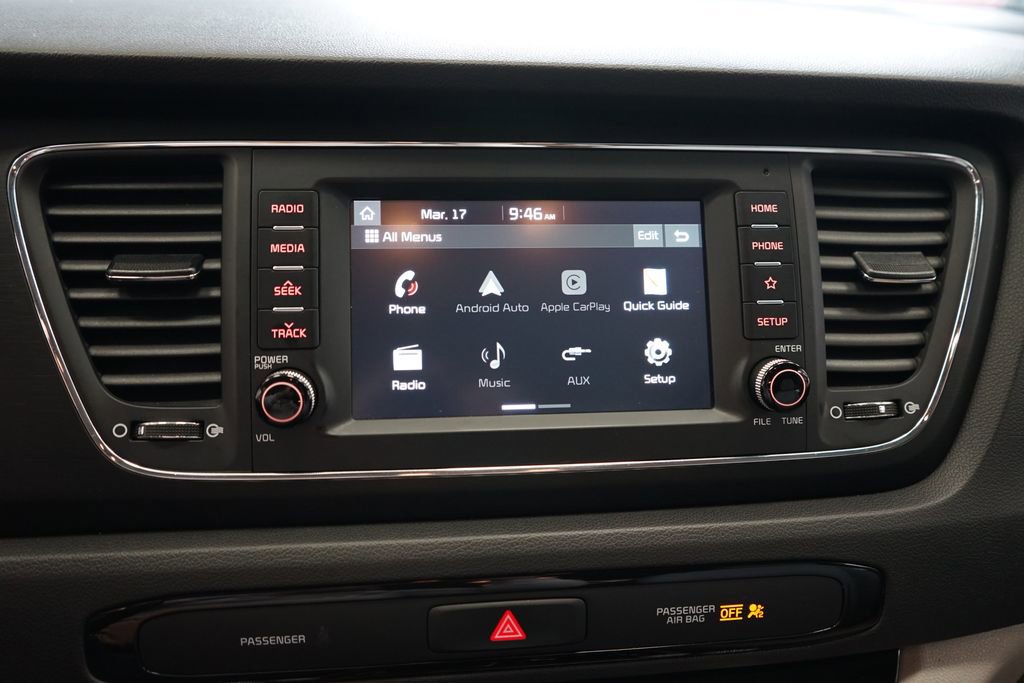 Used 2021 Kia Sedona LX image 35