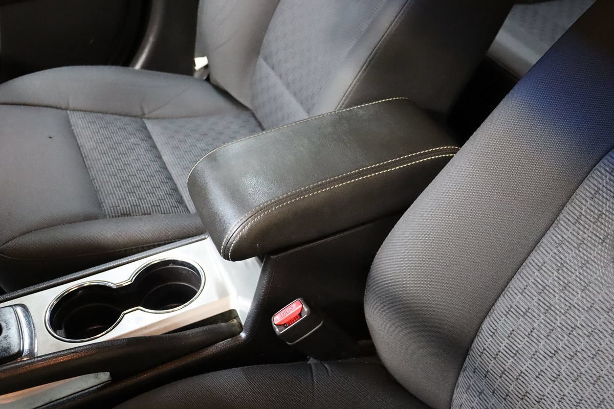 Used 2011 Ford Fusion SE w/ 201A Rapid Spec Order Code FWD image 42