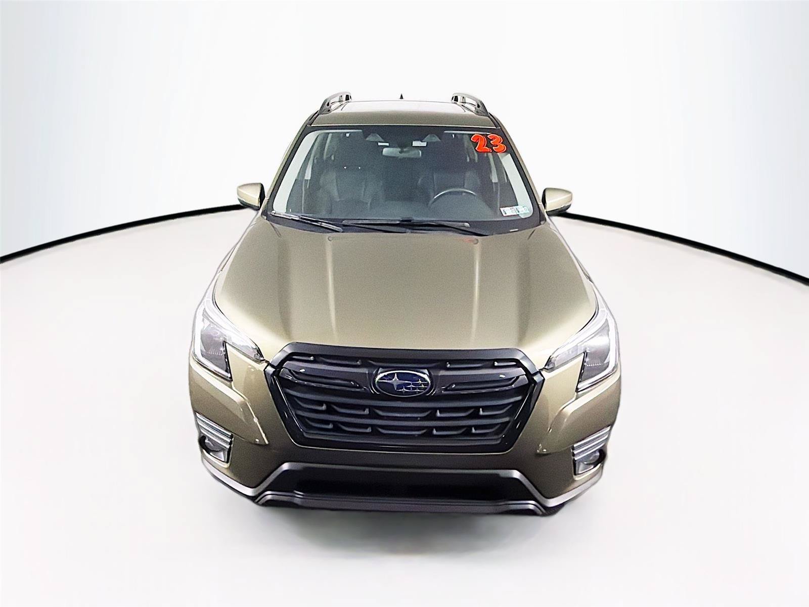 Used 2023 Subaru Forester Limited AWD/4WD image 13