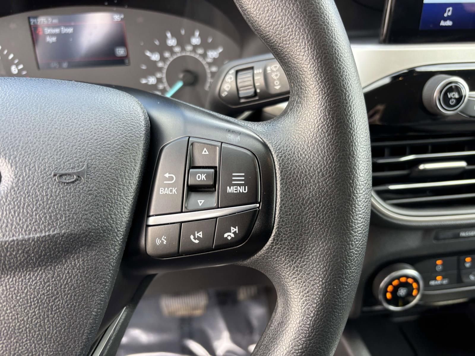 Used 2022 Ford Escape SE w/ SE Sport Appearance Package image 20