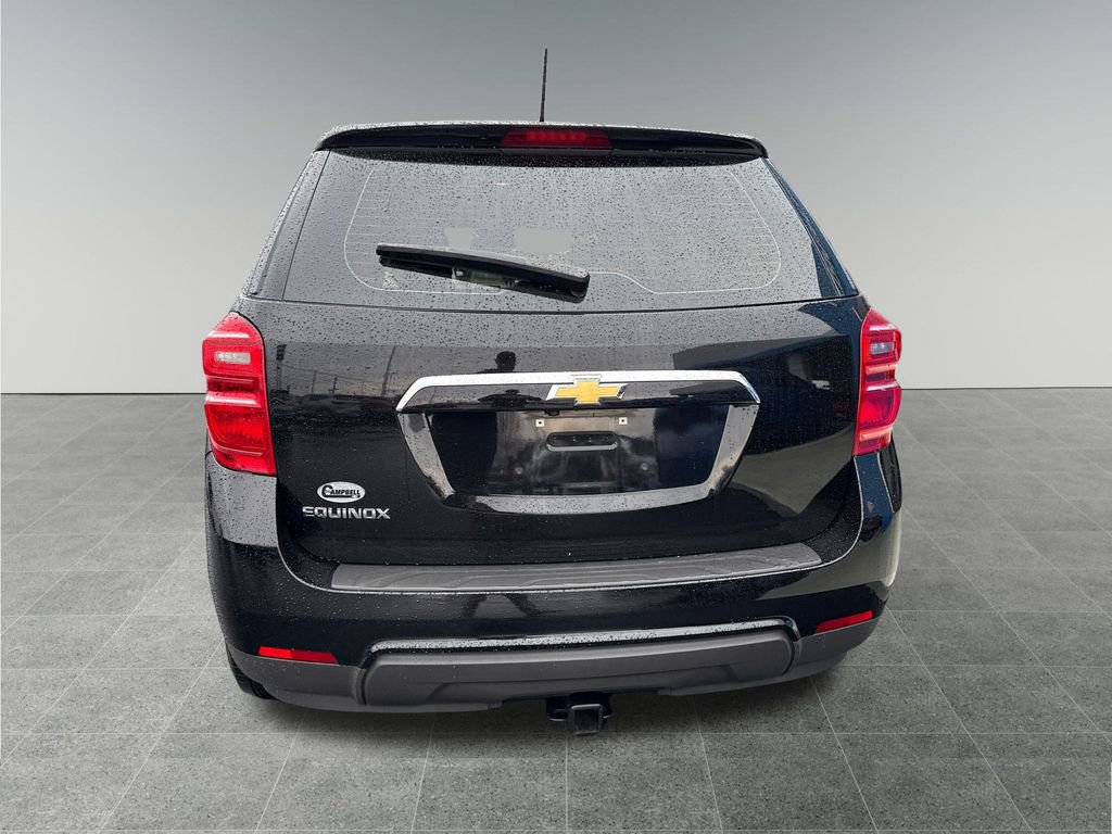Used 2017 Chevrolet Equinox LS image 4