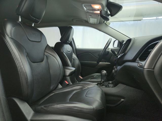 Used 2019 Jeep Cherokee Limited image 22