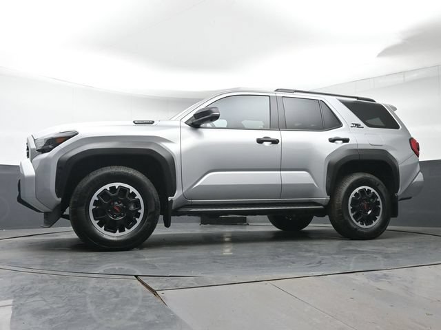 Certified 2026 Toyota 4Runner TRD Off-Road Premium AWD/4WD image 29