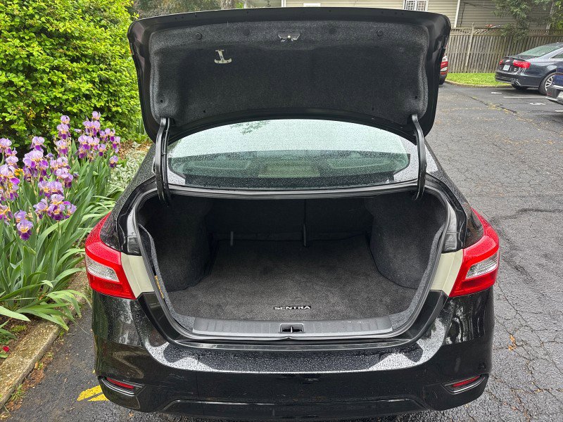 Used 2017 Nissan Sentra SV w/ Style Package FWD image 32