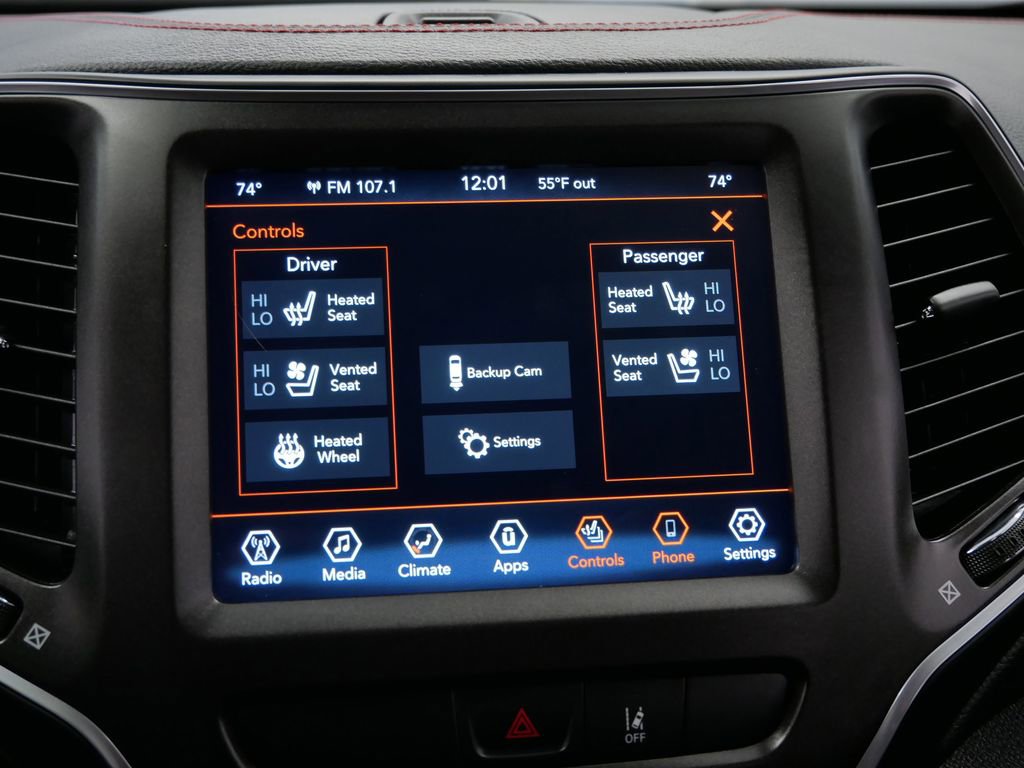 Certified 2022 Jeep Cherokee Trailhawk w/ Premium Leather Package image 42