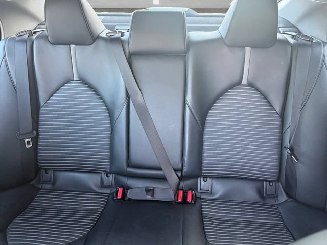 Used 2021 Toyota Camry SE FWD image 23