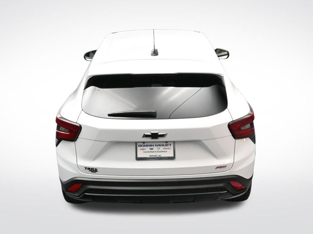 Used 2024 Chevrolet Trax RS image 19