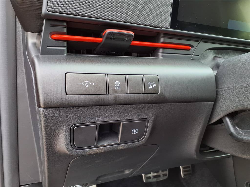 Used 2025 Hyundai Kona N Line S FWD image 22
