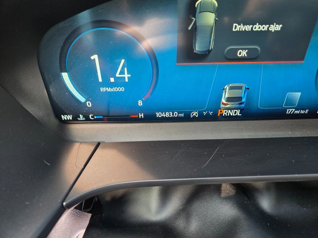 Used 2025 Ford Escape ST-Line Select w/ Tech Pack #2 image 11