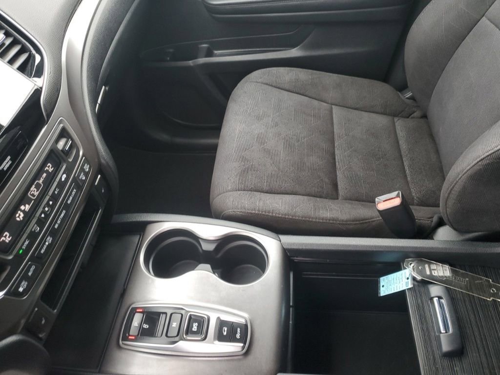 Used 2022 Honda Pilot Sport image 23