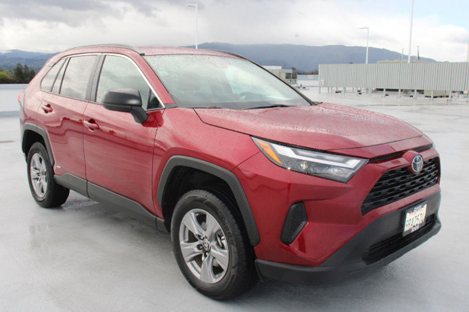 Certified 2025 Toyota RAV4 LE image 2