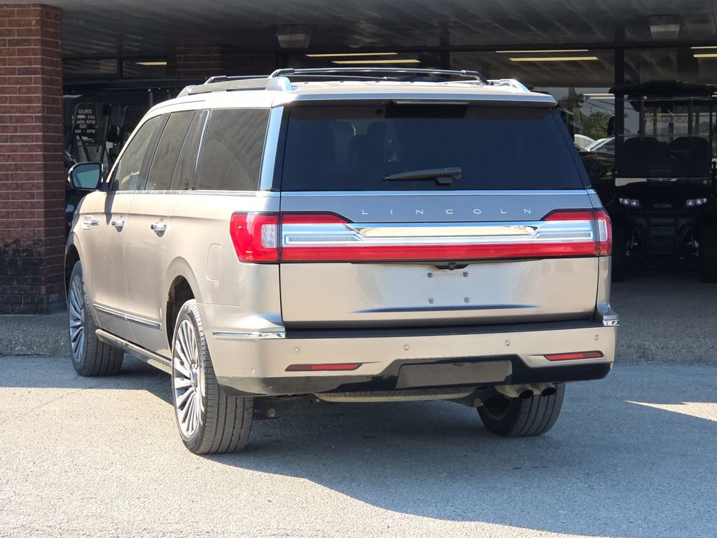 Used 2019 Lincoln Navigator L Reserve w/ Cargo Package AWD/4WD image 6