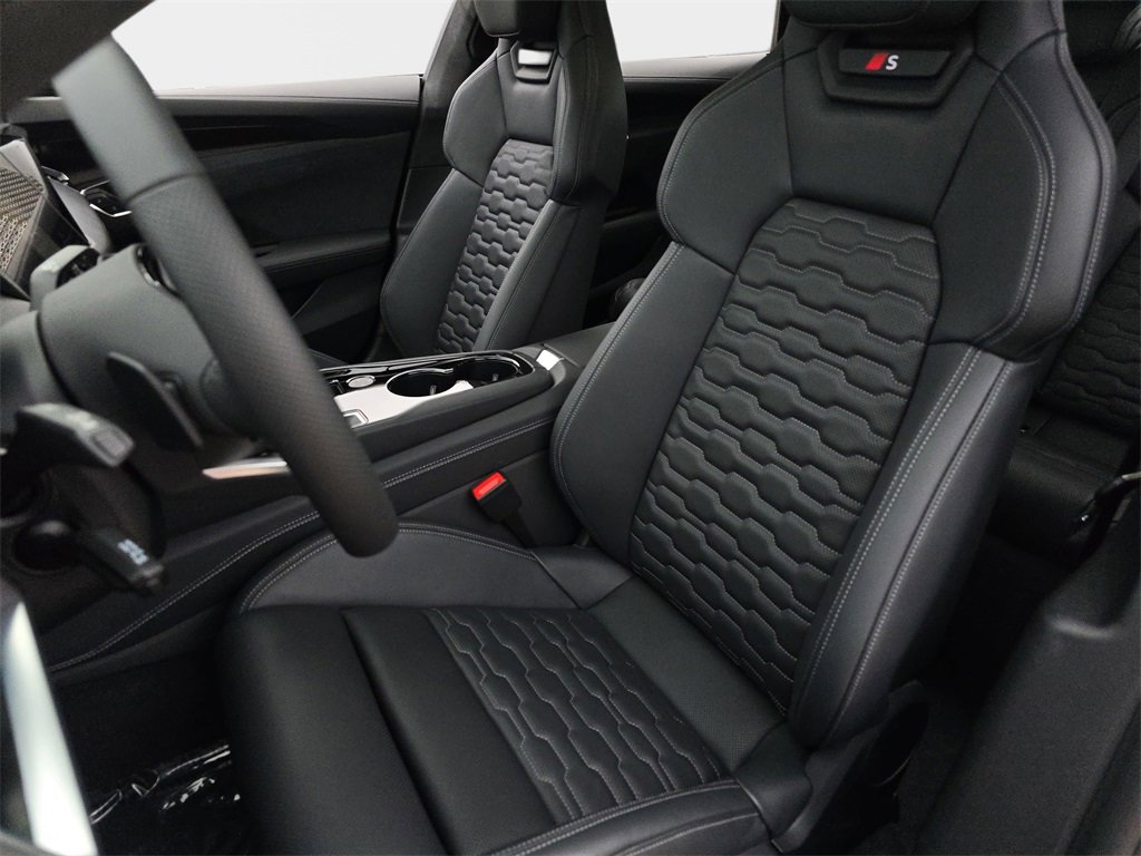 New 2026 Audi S e-tron GT Prestige image 15
