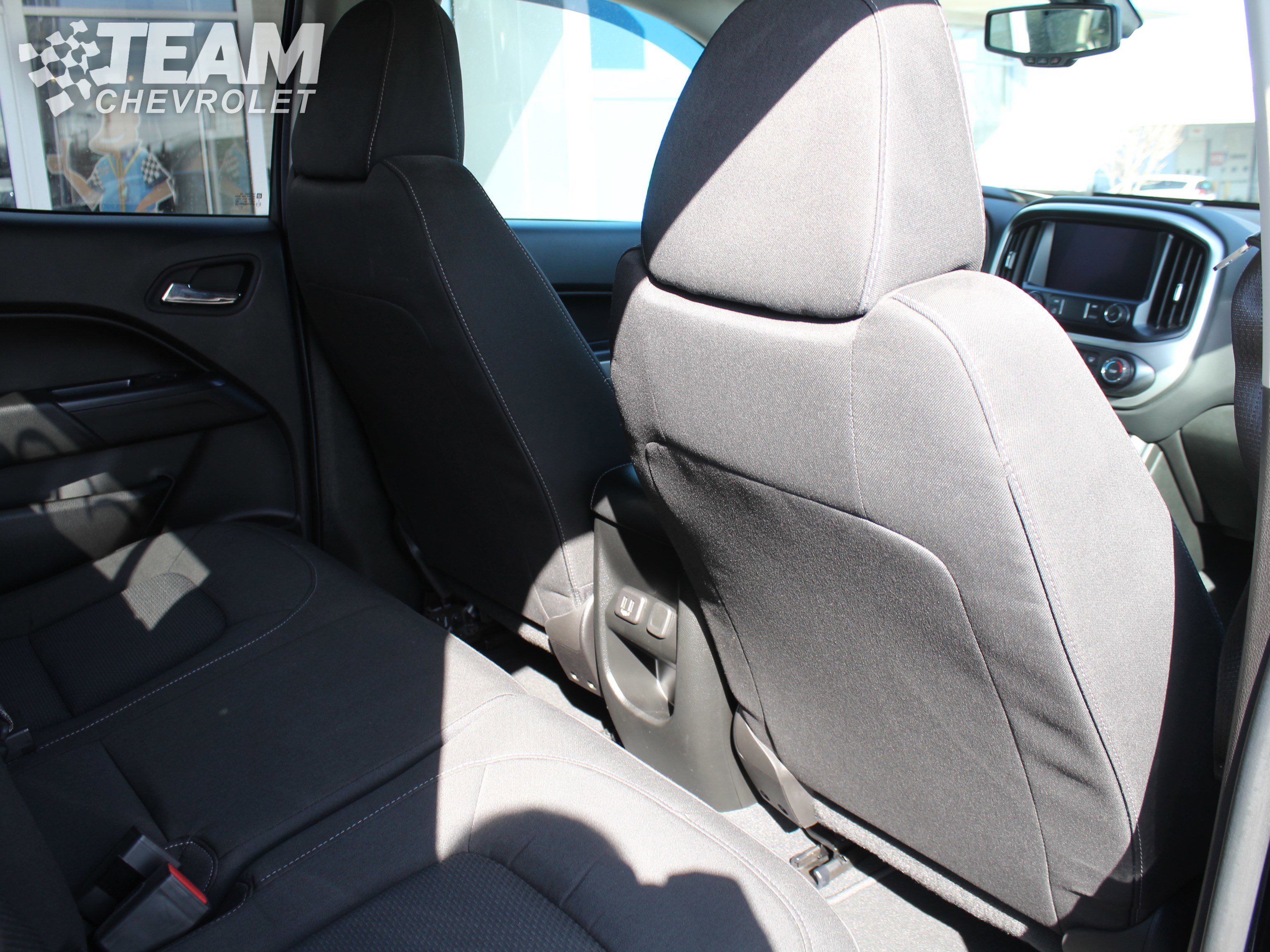 Certified 2021 Chevrolet Colorado LT w/ LT Convenience Package image 23