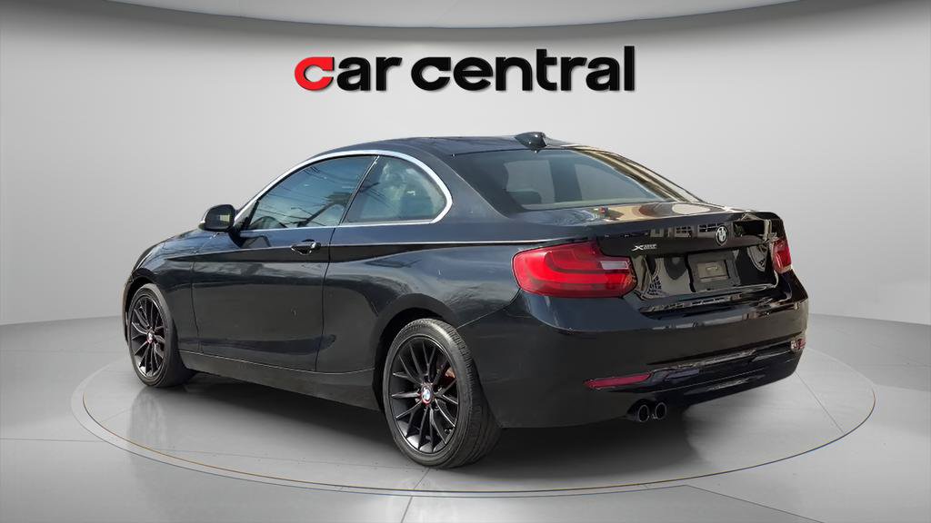 Used 2016 BMW 228i xDrive Coupe AWD/4WD image 3